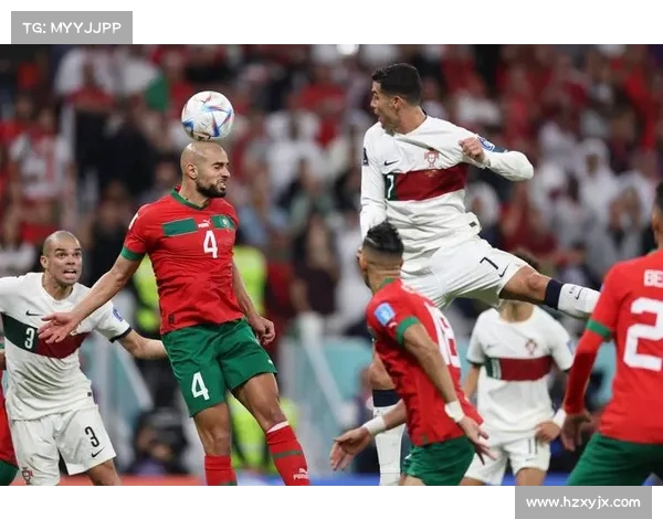 米体:图多尔与全队聚餐 转会传闻中道路等人现身场面热烈 米体:图多尔与全队聚餐 转会传闻中道路等人现身场面热烈